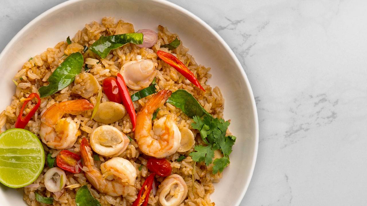 Filtrera restauranglistan på de som serverar "Thailändskt"
